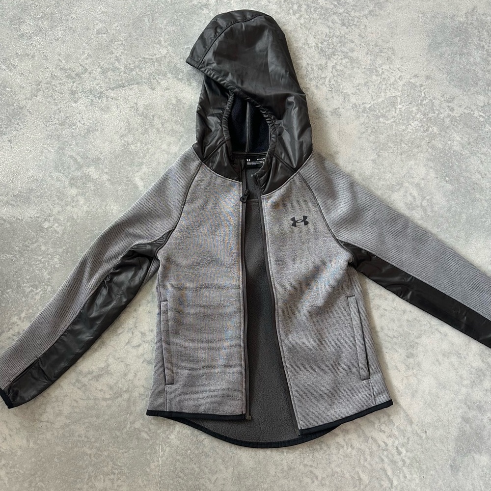 Under armour boys jacket